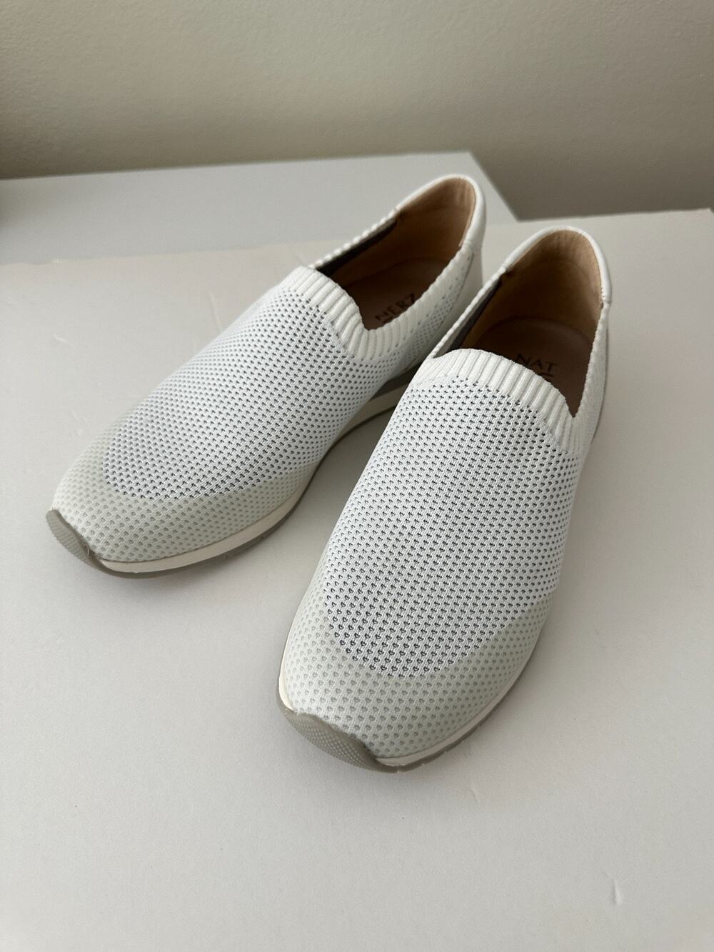 Naturalizer Lafayette Women's White Slip-On Sneakers Size 10 M New With Box